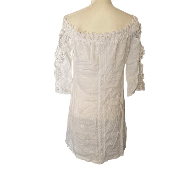 Temptations White Eyelet Ruffled Tunic - Picture 2 of 16